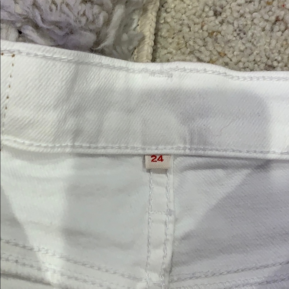 Levi shorts - Picture 3 of 3